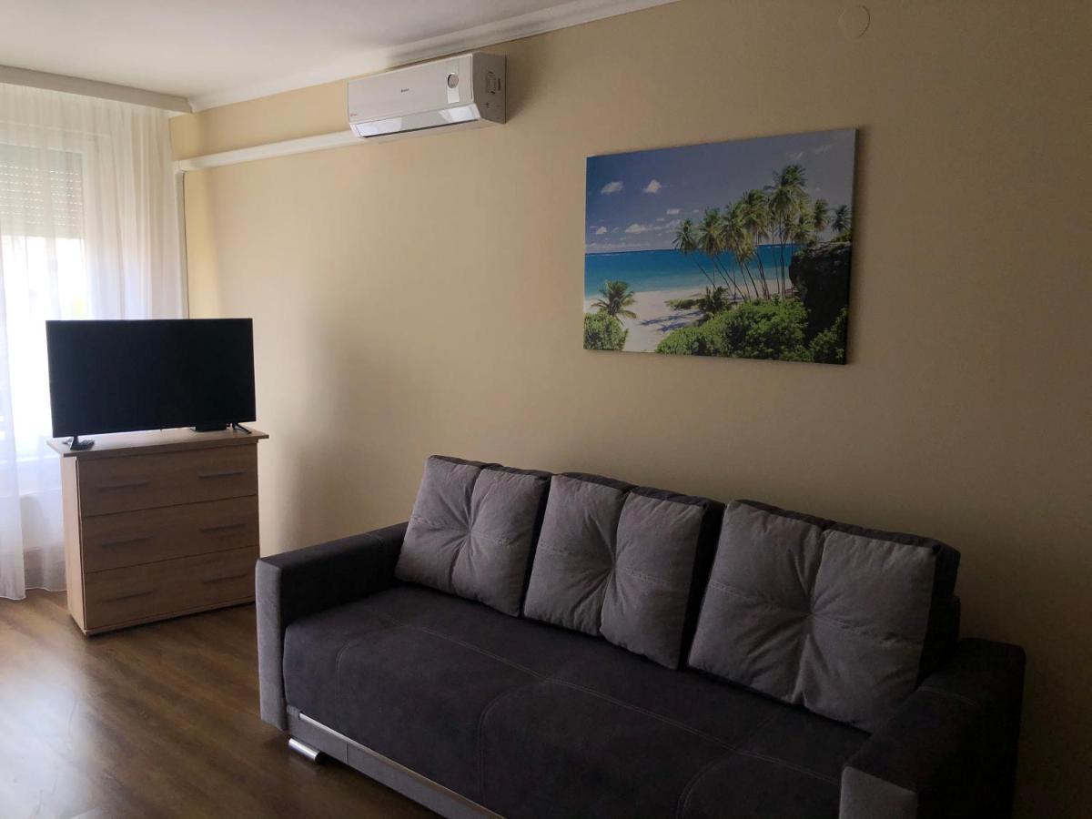 Alina Apartmanok Hajduszoboszlo Exterior foto