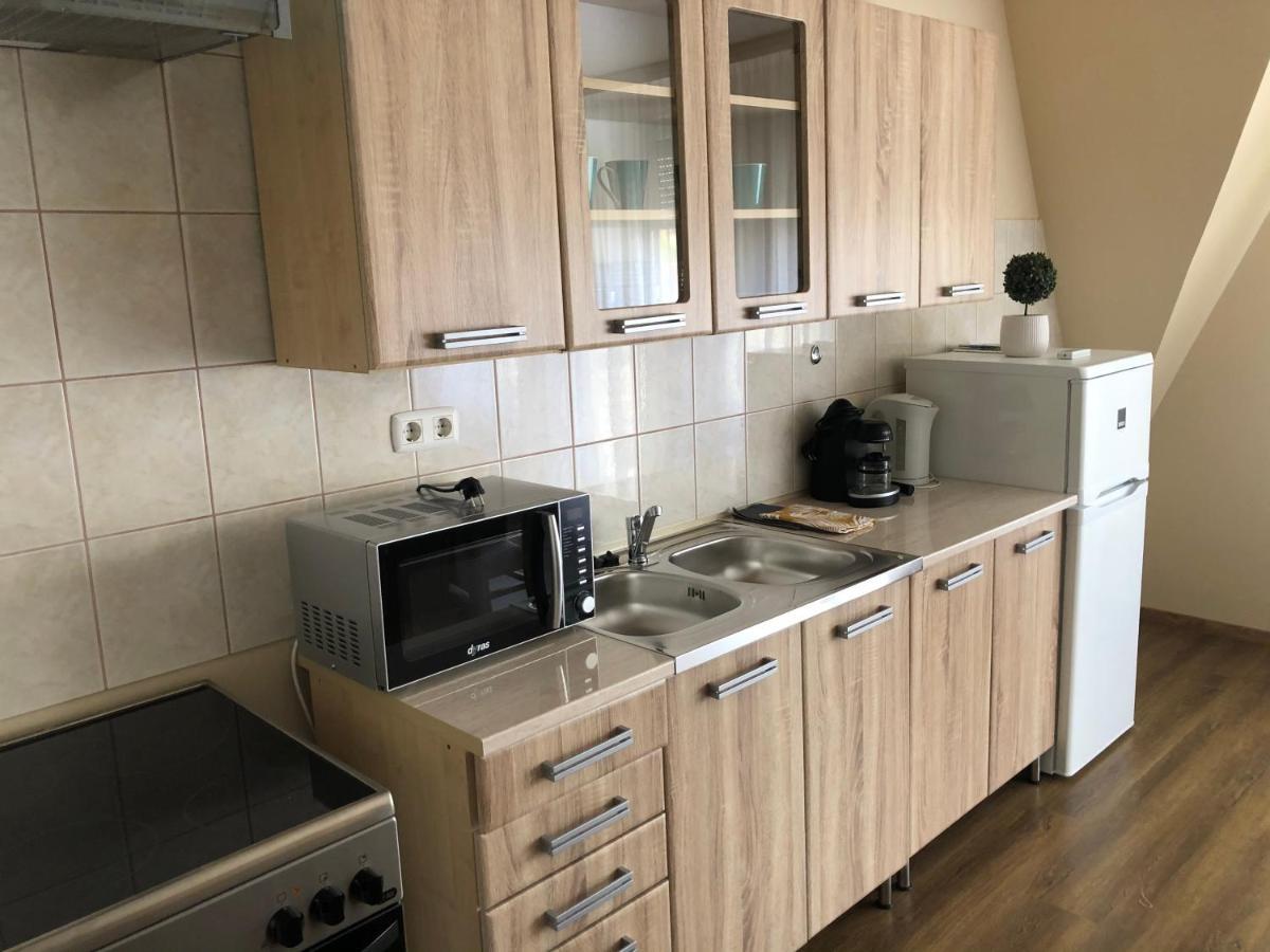 Alina Apartmanok Hajduszoboszlo Exterior foto