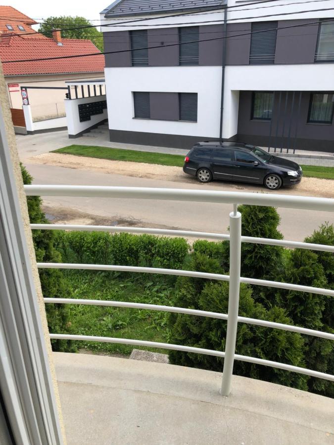 Alina Apartmanok Hajduszoboszlo Exterior foto