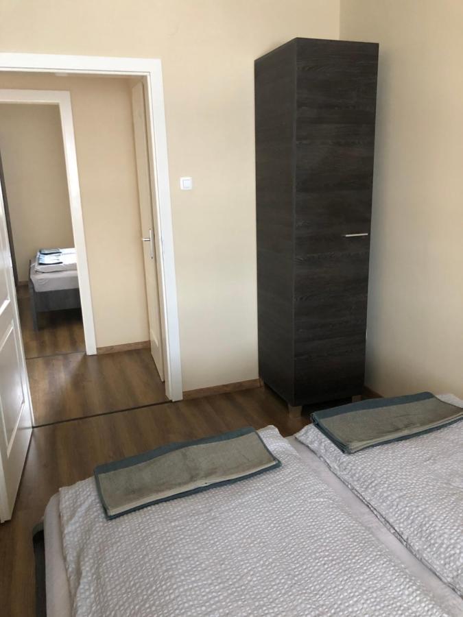 Alina Apartmanok Hajduszoboszlo Exterior foto