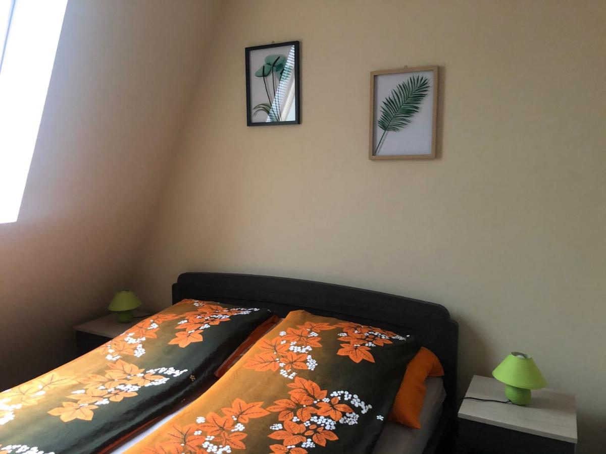 Alina Apartmanok Hajduszoboszlo Exterior foto