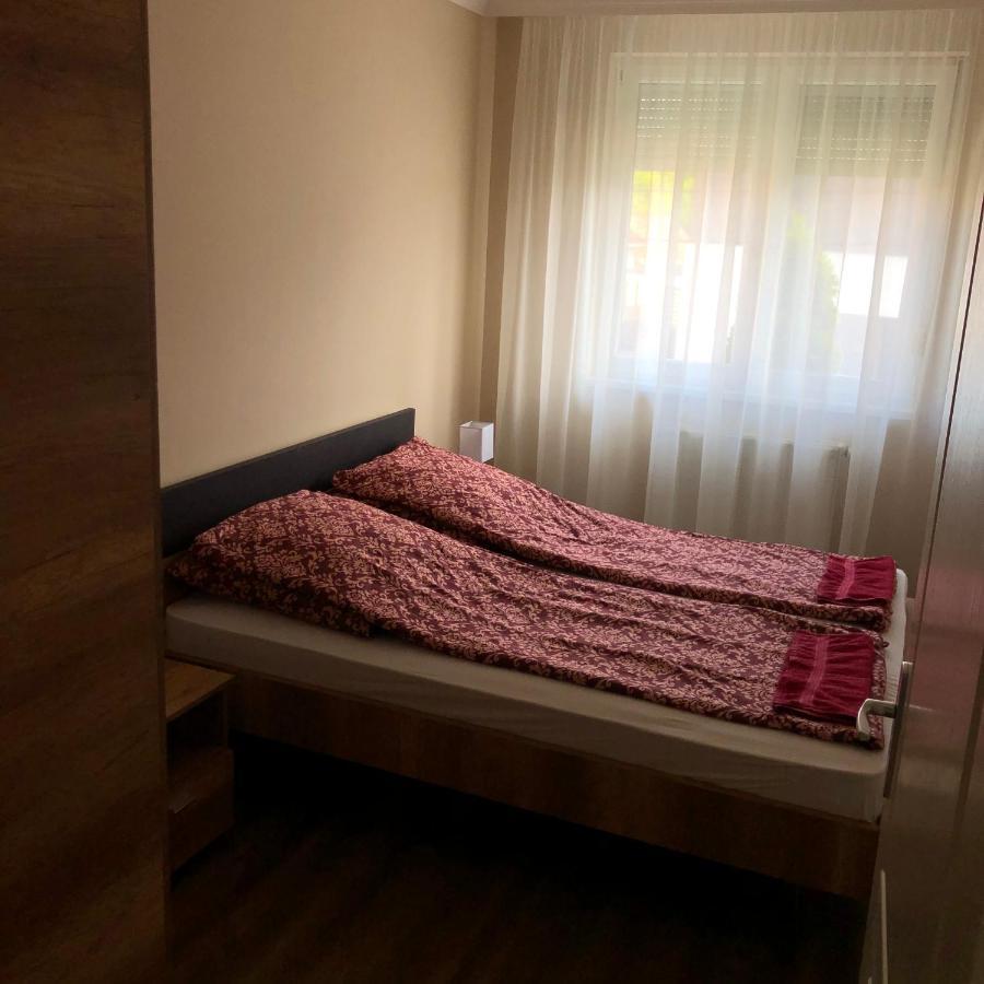 Alina Apartmanok Hajduszoboszlo Exterior foto