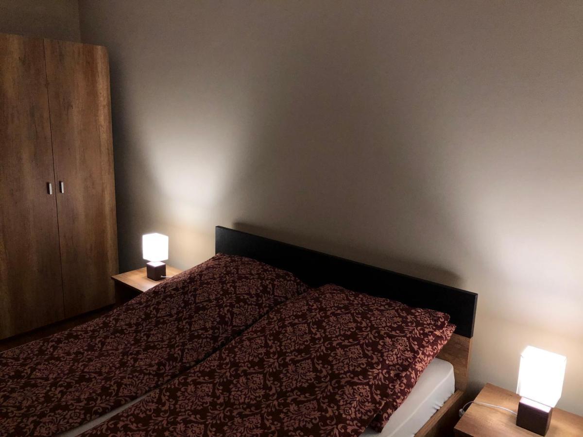 Alina Apartmanok Hajduszoboszlo Exterior foto