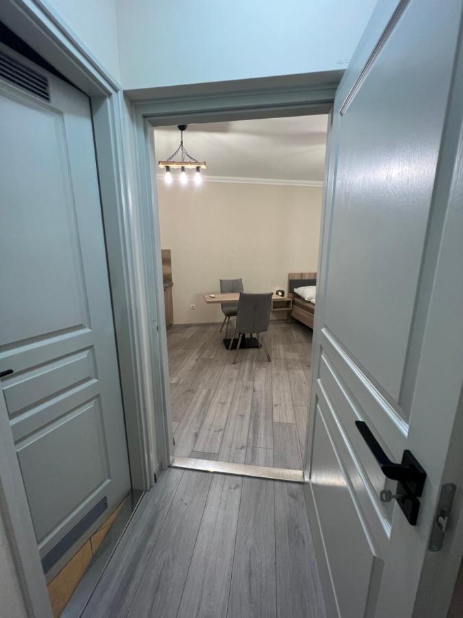 Alina Apartmanok Hajduszoboszlo Exterior foto